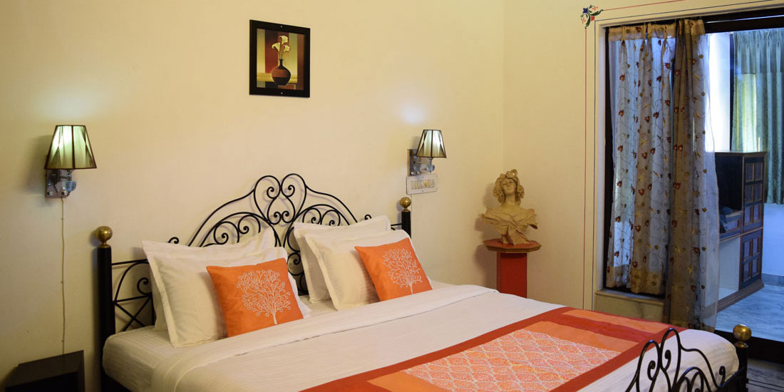 Luxury Class Haveli Room Near City Palace