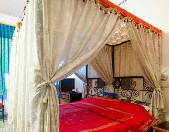 Luxury Hotel Near City Palace Udaipur