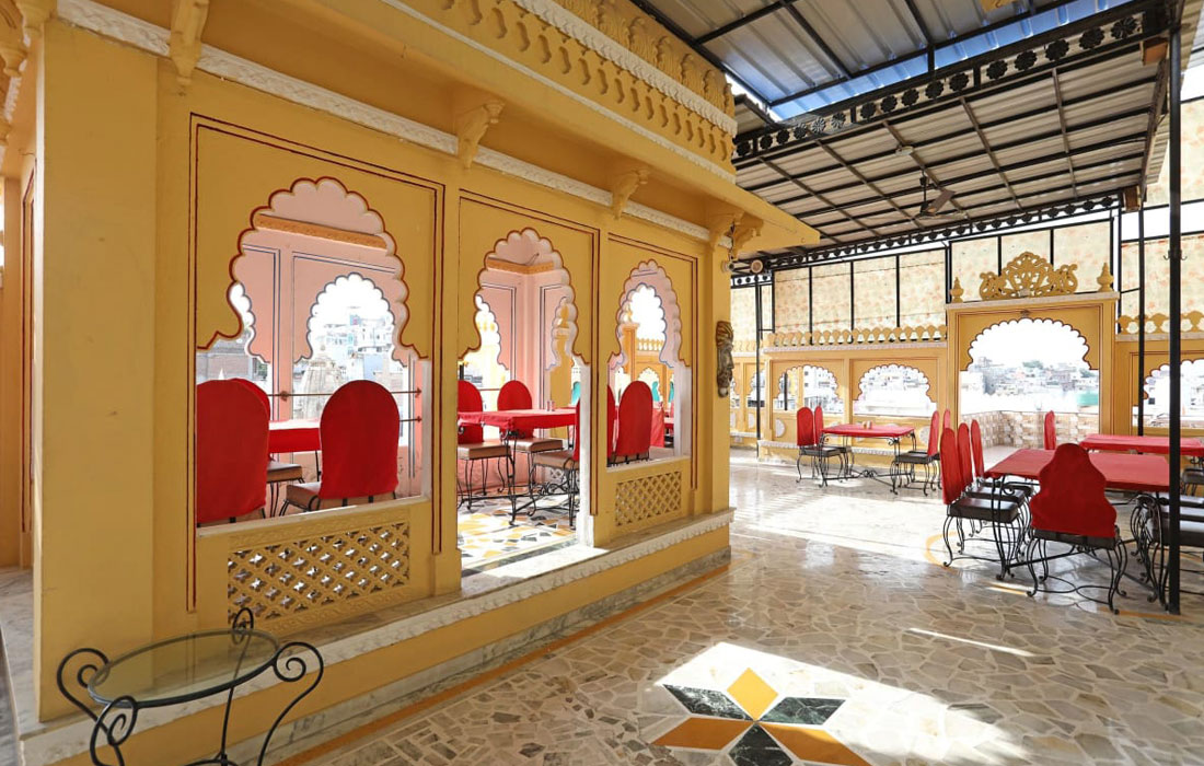 Best Budget Restaurants in near Jagdish Temple Udaipur